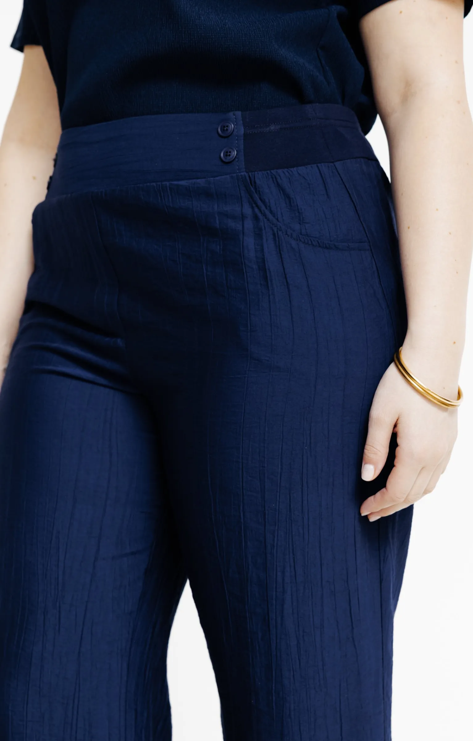 Toscane Boutique Pantalons|Pantacourt boule tissu texturé MARINE