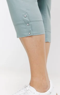 Toscane Boutique Pantalons|Pantacourt superstretch détail rivet TILLEUL