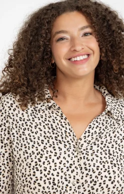 Toscane Boutique Tee-shirts|Tee-shirt effet chemise léopard CREME