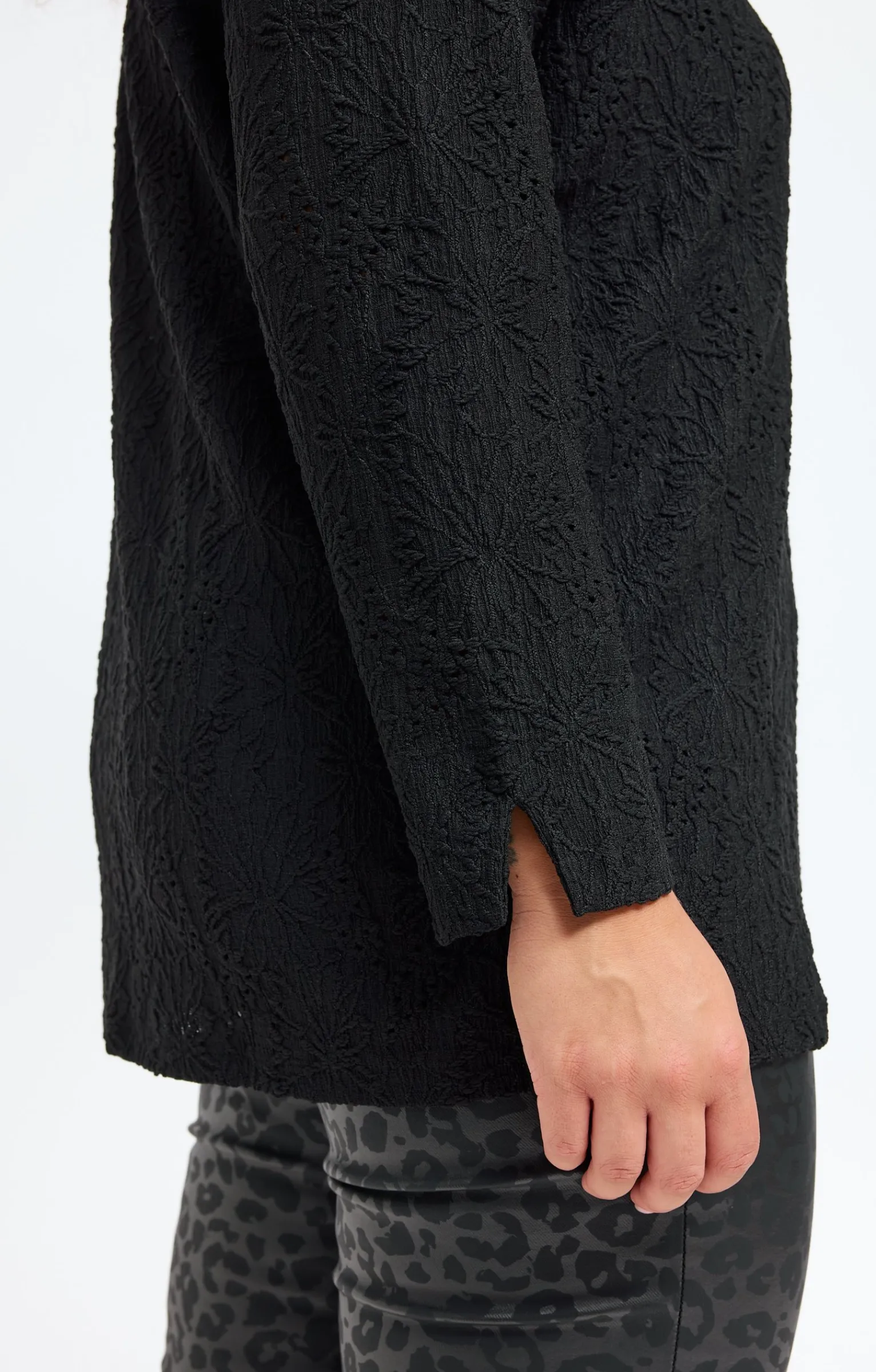 Toscane Boutique Tee-shirts|Tee-shirt uni reliéfé NOIR