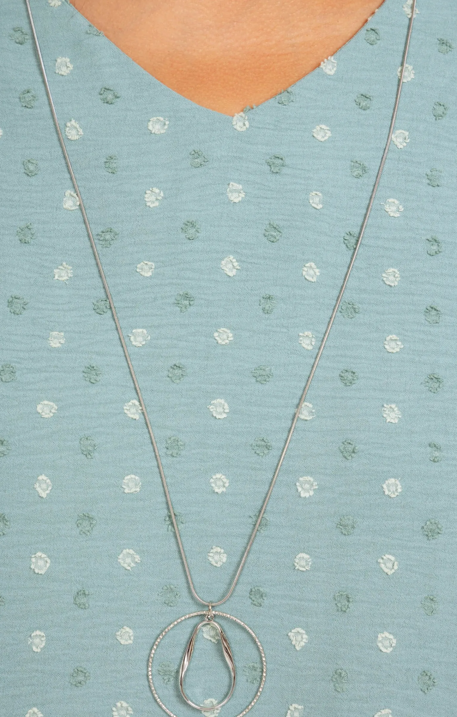 Toscane Boutique Chemisiers & Tuniques|Tunique tissu fantaisie et collier VERT DE GRIS
